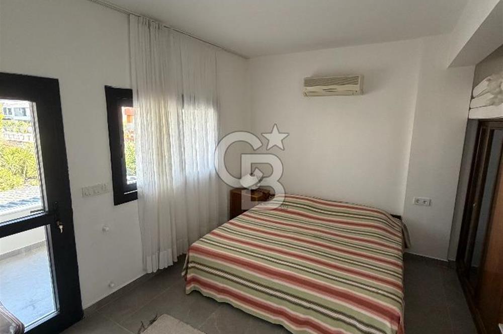 ALAÇATIDA KİRALIK LÜKS VİLLA İÇİNDE 2+1