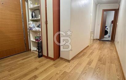 Aydınevler Merkezi Konumda 1+1 Satılık Site İçinde, Otoparklı