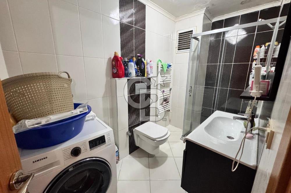 Aydınevler Merkezi Konumda 1+1 Satılık Site İçinde, Otoparklı