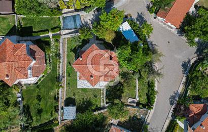 Kuşçular Yeşiloba Sitesi’nde Doğa İçinde Müstakil Satılık Villa