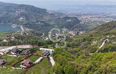 KOCAELİ BAŞİSKELE BARAJ VE DENİZ MANZARALI SATILIK TARLA