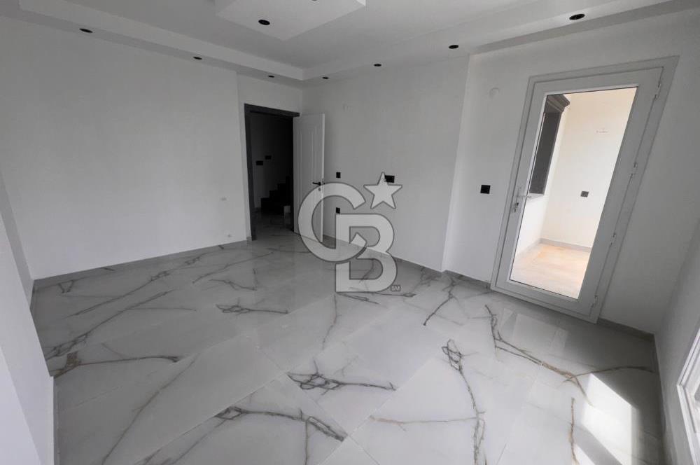 DİDİM MERKEZDE GENİŞ TERASLI 3+1 AYRI MUTFAK DUBLEKS 