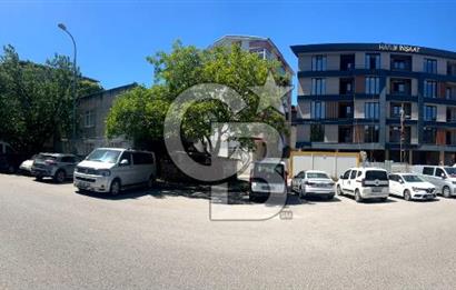 Soğanlık Eraykent Caddesinde Cadde Üstü 300 m² Kiralık Dükkan