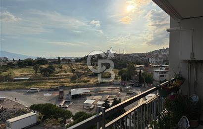 İzmir Bayraklıda site içi 3+1 satılık daire