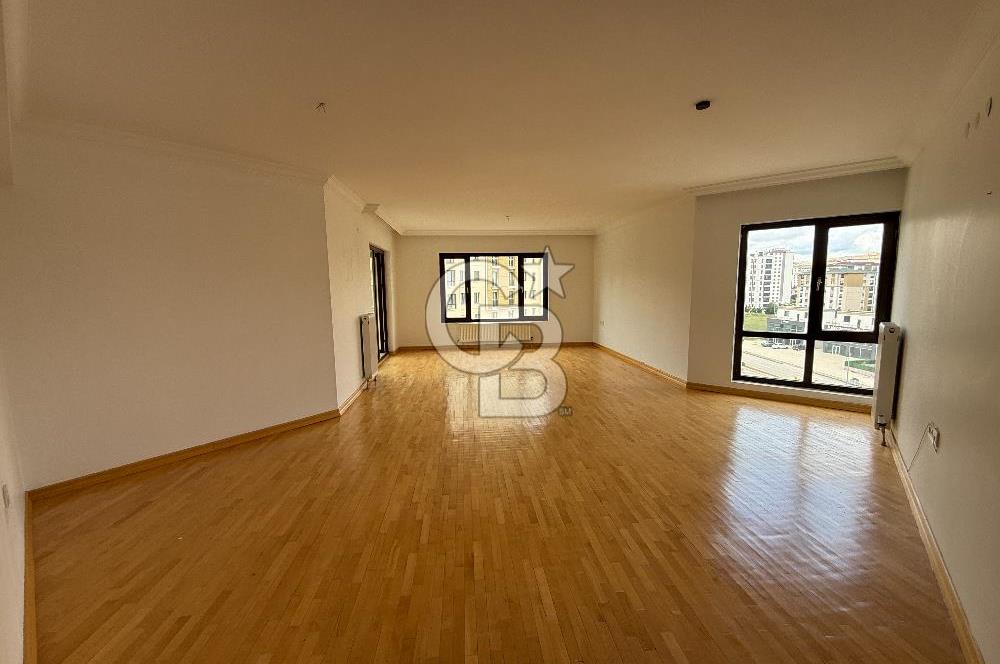 SEĞMEN BAĞLICA KONUTLARINDA PEYZAJ CEPHELİ ARAKAT LÜKS 4+1 DAİRE