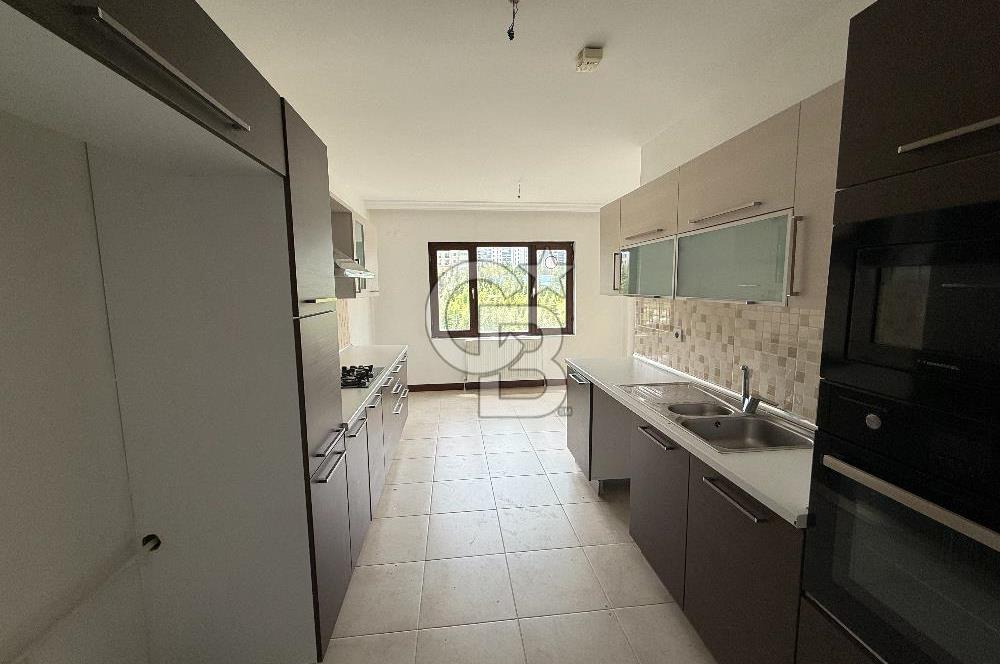 SEĞMEN BAĞLICA KONUTLARINDA PEYZAJ CEPHELİ ARAKAT LÜKS 4+1 DAİRE