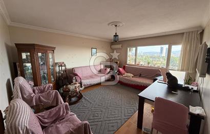 İzmir Bayraklıda site içi 3+1 satılık daire