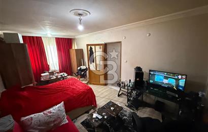 İzmir Bayraklıda site içi 3+1 satılık daire