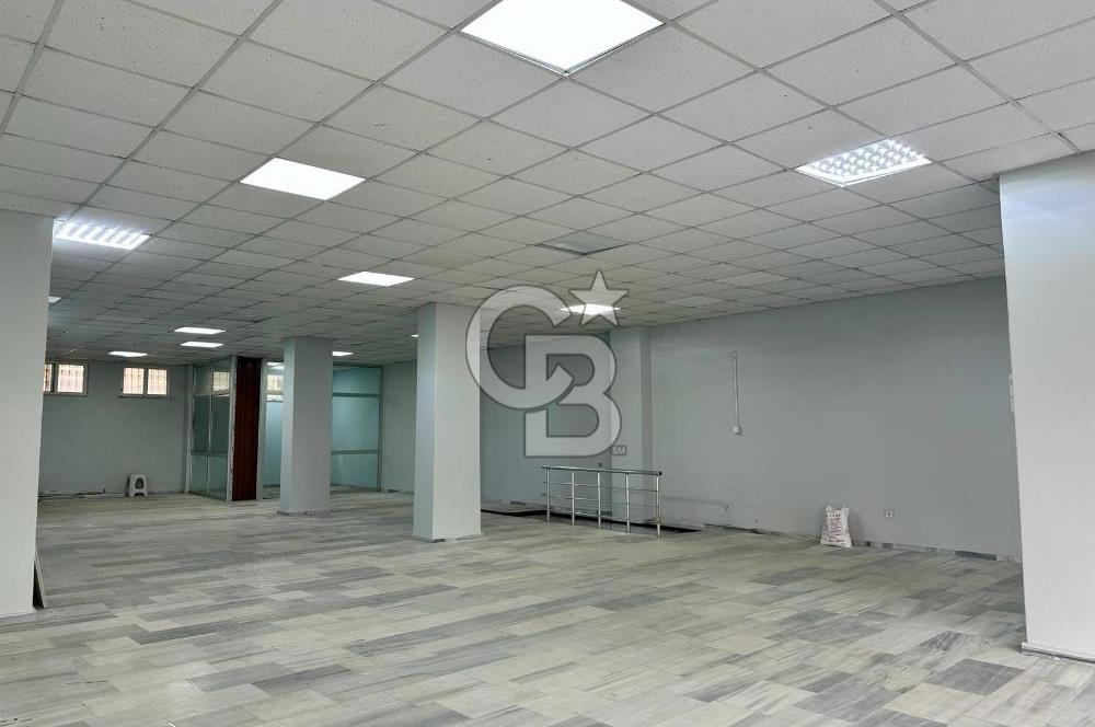 PENDİK ANKARA CADDESİ’ NDE SATILIK PRESTİJLİ DÜKKAN 