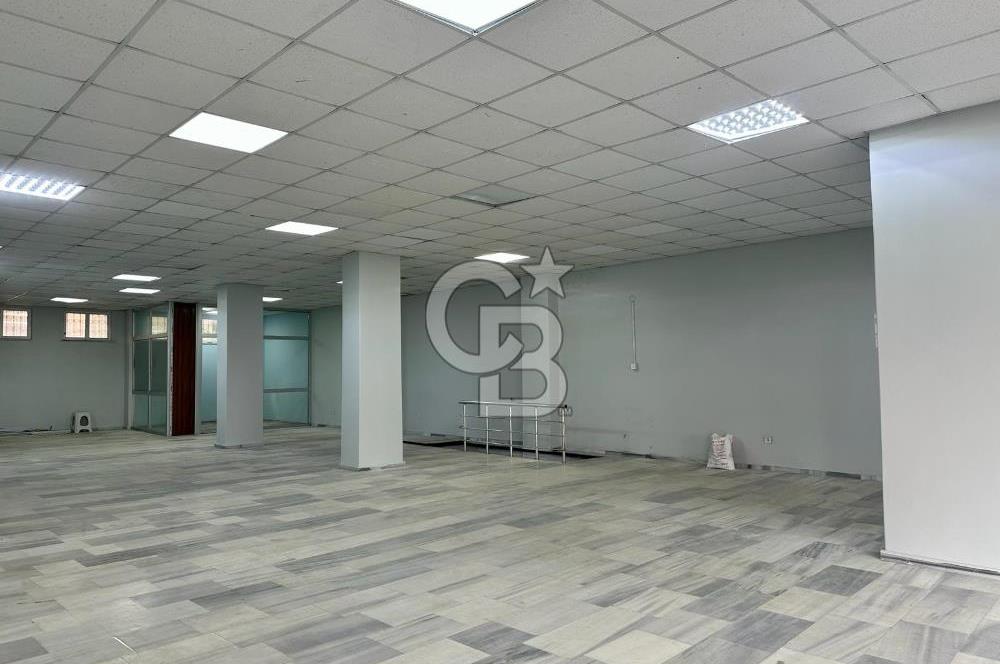 PENDİK ANKARA CADDESİ’ NDE SATILIK PRESTİJLİ DÜKKAN 
