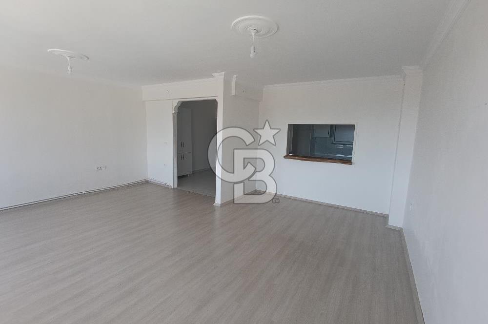 GELİBOLU YAZICIZADE'DE DENİZ MANZARALI YENİLENMİŞ 3+1 KİRALIK DAİRE