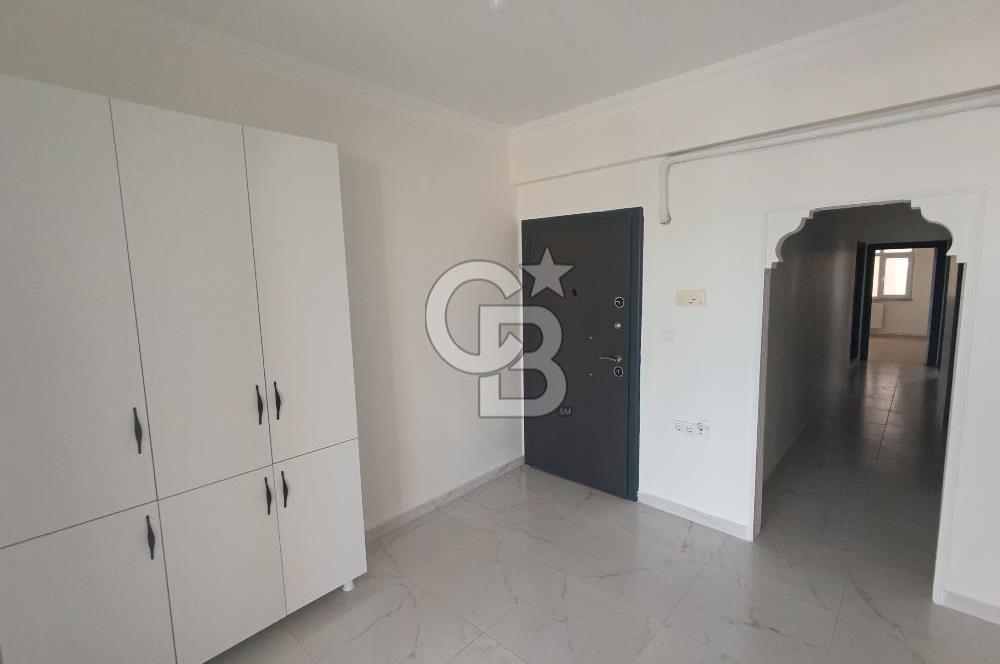GELİBOLU YAZICIZADE'DE DENİZ MANZARALI YENİLENMİŞ 3+1 KİRALIK DAİRE