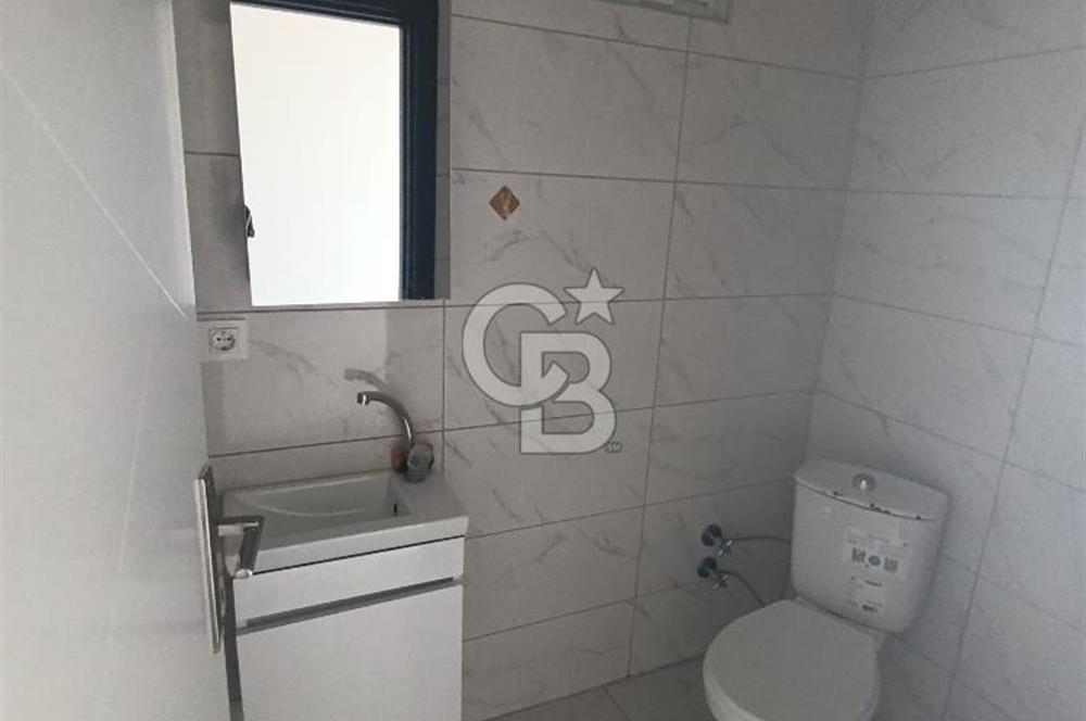 GELİBOLU YAZICIZADE'DE DENİZ MANZARALI YENİLENMİŞ 3+1 KİRALIK DAİRE