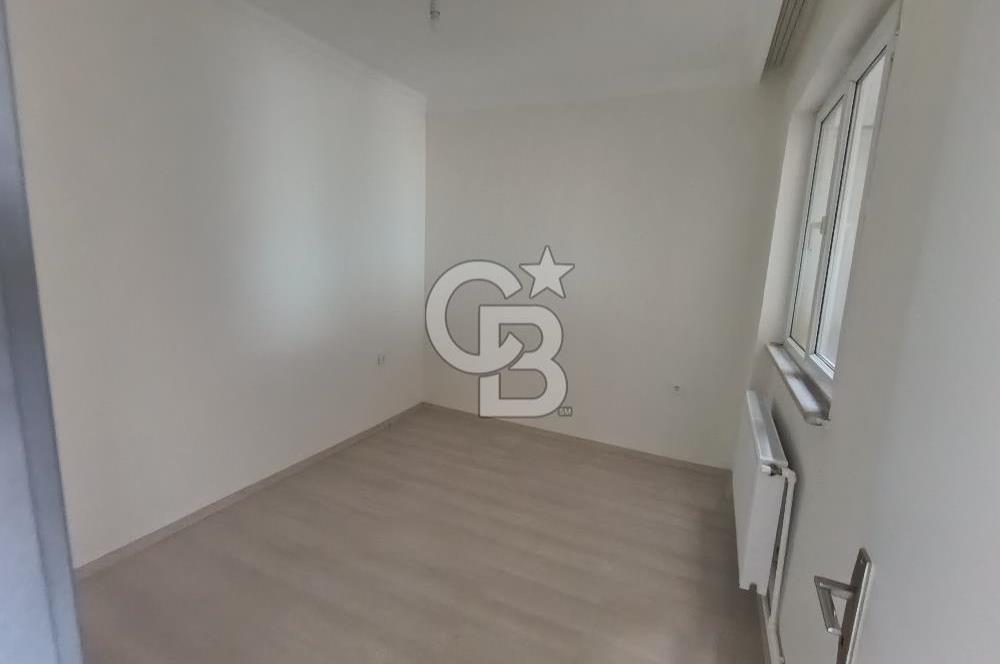 GELİBOLU YAZICIZADE'DE DENİZ MANZARALI YENİLENMİŞ 3+1 KİRALIK DAİRE