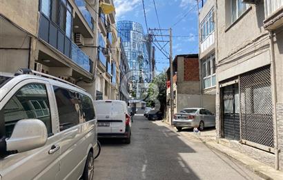 Karşıyaka Örnekköy'de Ticari Kiralık İmalathane