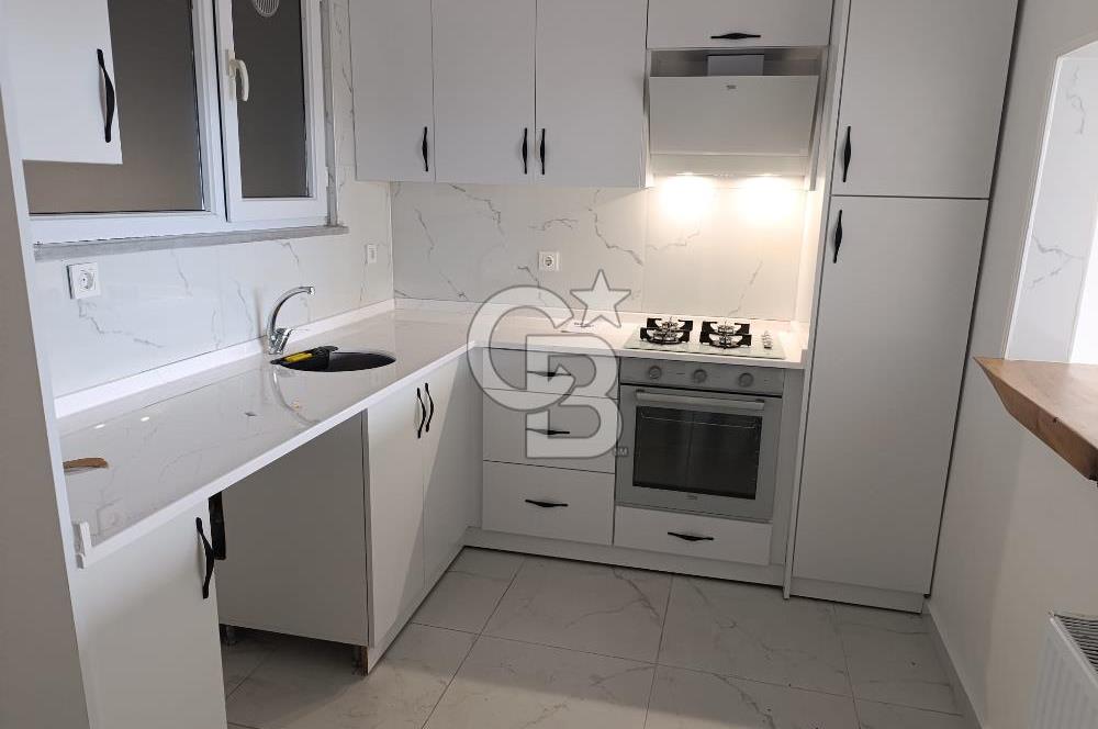 GELİBOLU YAZICIZADE'DE DENİZ MANZARALI YENİLENMİŞ 3+1 KİRALIK DAİRE