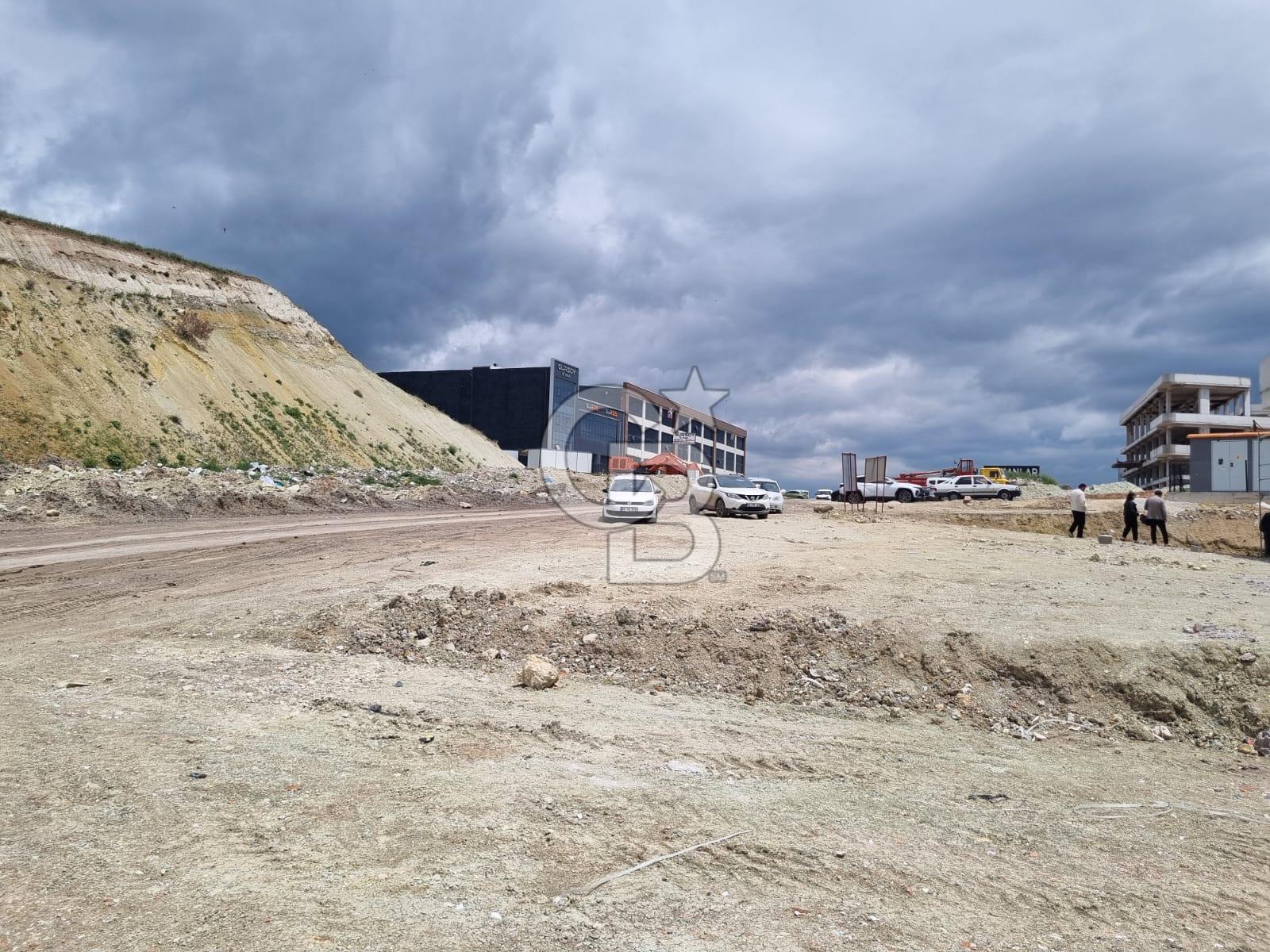 İVEDİK ANTEKS'TE MERKEZİ KONUM KÖŞE PARSEL SATILIK 205 M2 DÜKKAN