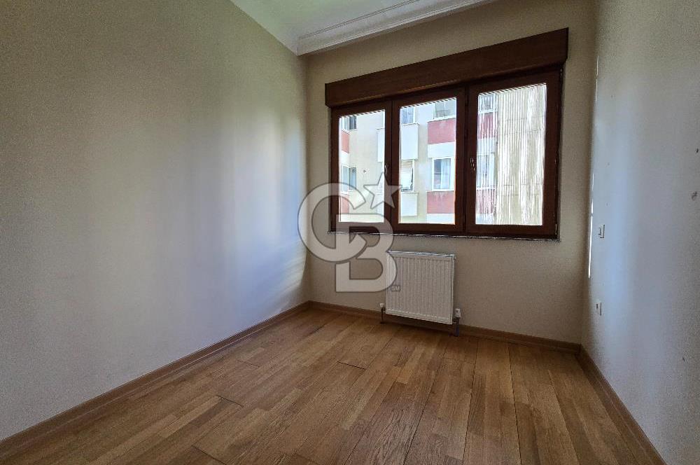Feneryolunda 5 Yaşında Yeni Binada Satılık 3+1 Daire