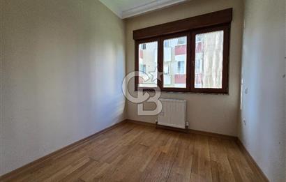 Feneryolunda 5 Yaşında Yeni Binada Satılık 3+1 Daire