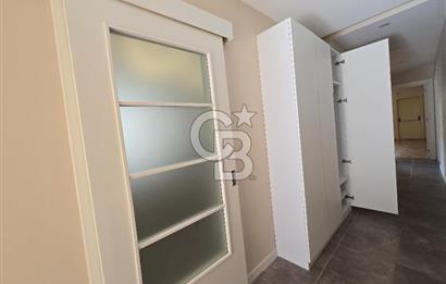 Feneryolunda 5 Yaşında Yeni Binada Satılık 3+1 Daire