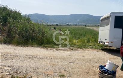 Ahmetlide Geleceği Parlayan Bölgede Yatırımlık 11.000 m2 Arazi