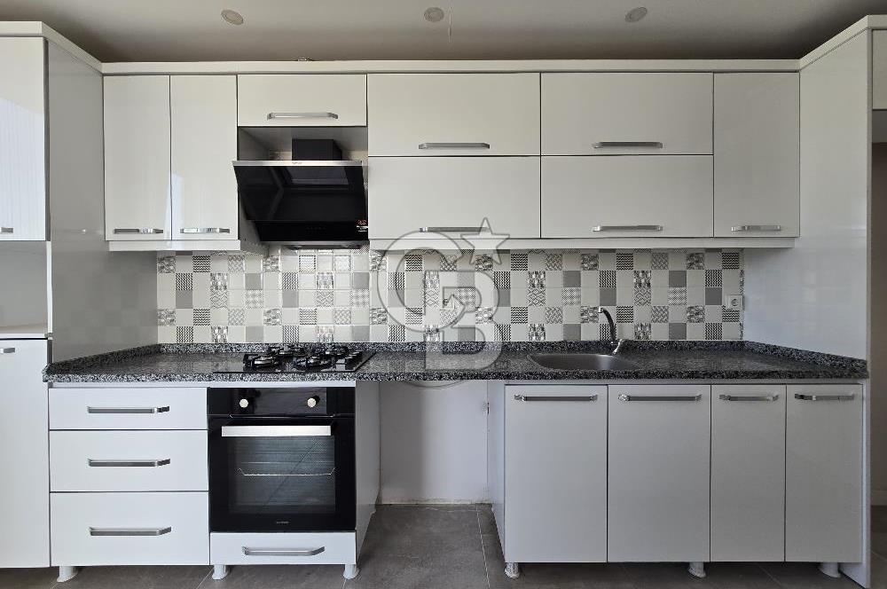 Ayvalık 150 Evlerde Geniş Site İçinde Satılık 3+1 Daire