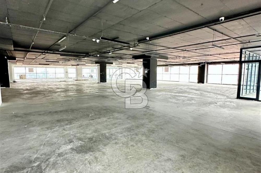 OSTİM İVEDİK SERHAT’TA 2000 m² KİRALIK DÜKKAN