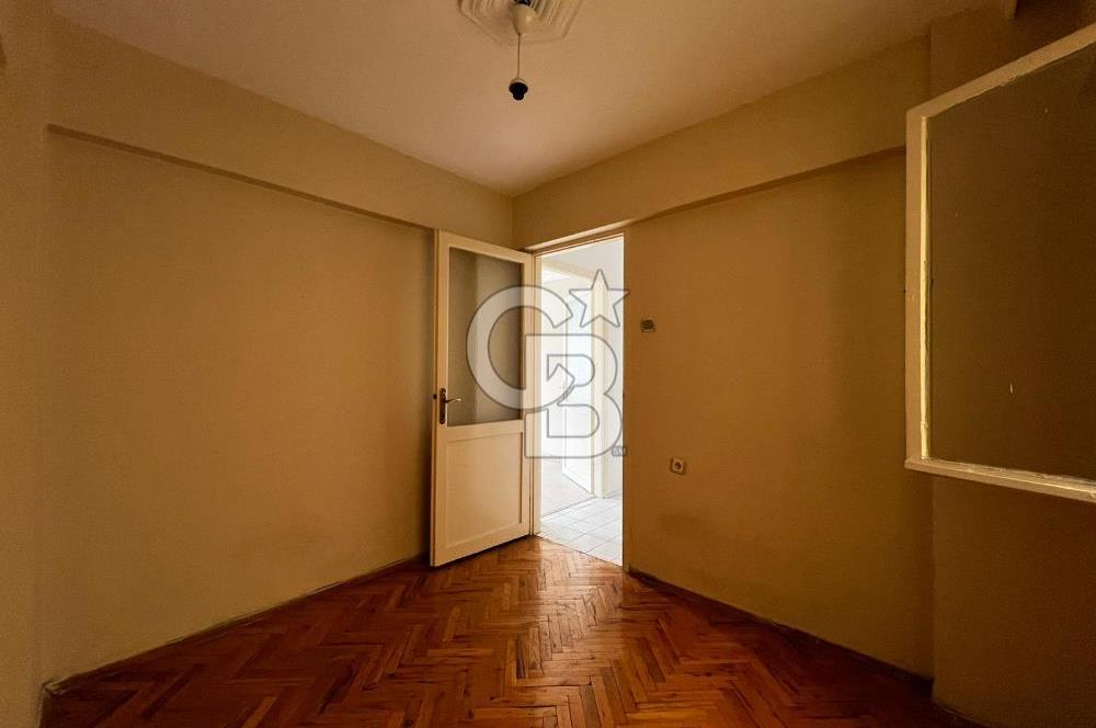Karşıyaka Nergiz Goncalar Mahallesinde 3+1 Kiralık Daire