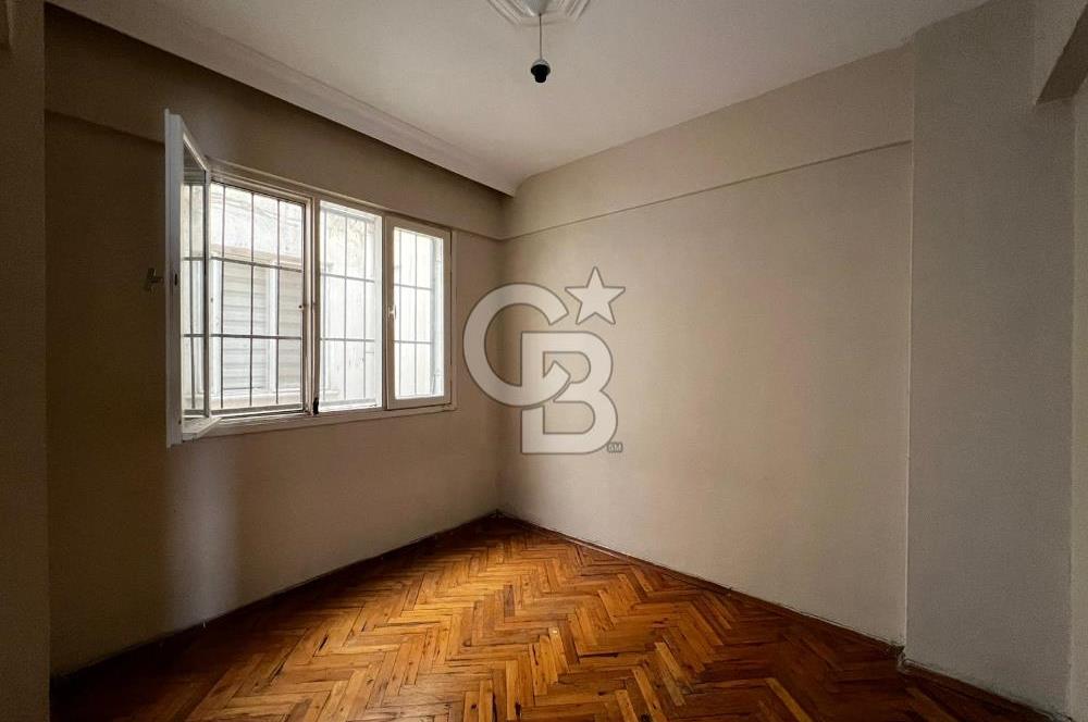 Karşıyaka Nergiz Goncalar Mahallesinde 3+1 Kiralık Daire