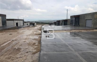 CB KİNG'DEN ORGANİZE SAN.MARANGOZLAR ST. 3000m2 KİRALIK DÜKKAN