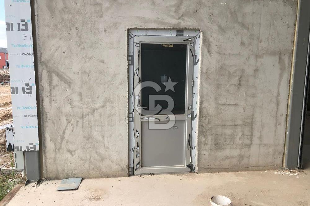 CB KİNG'DEN ORGANİZE SANAYİ MARANGOZLAR SİTESİ KİRALIK DÜKKAN