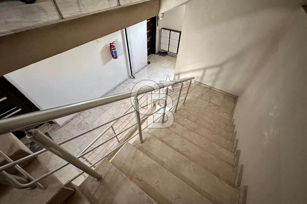 AYRANCILAR MERKEZDE ÖZEL KONUMDA SATILIK 3+1 DAİRE
