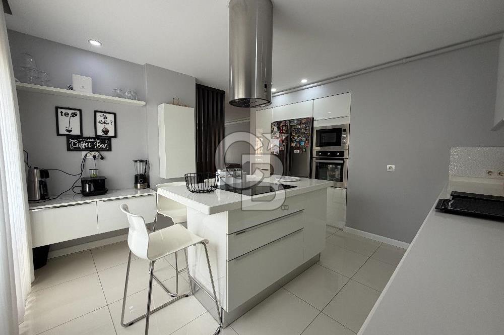 Selçuk Merkezde Yerden Isıtmalı Asansörlü Arakat 3+1 Daire