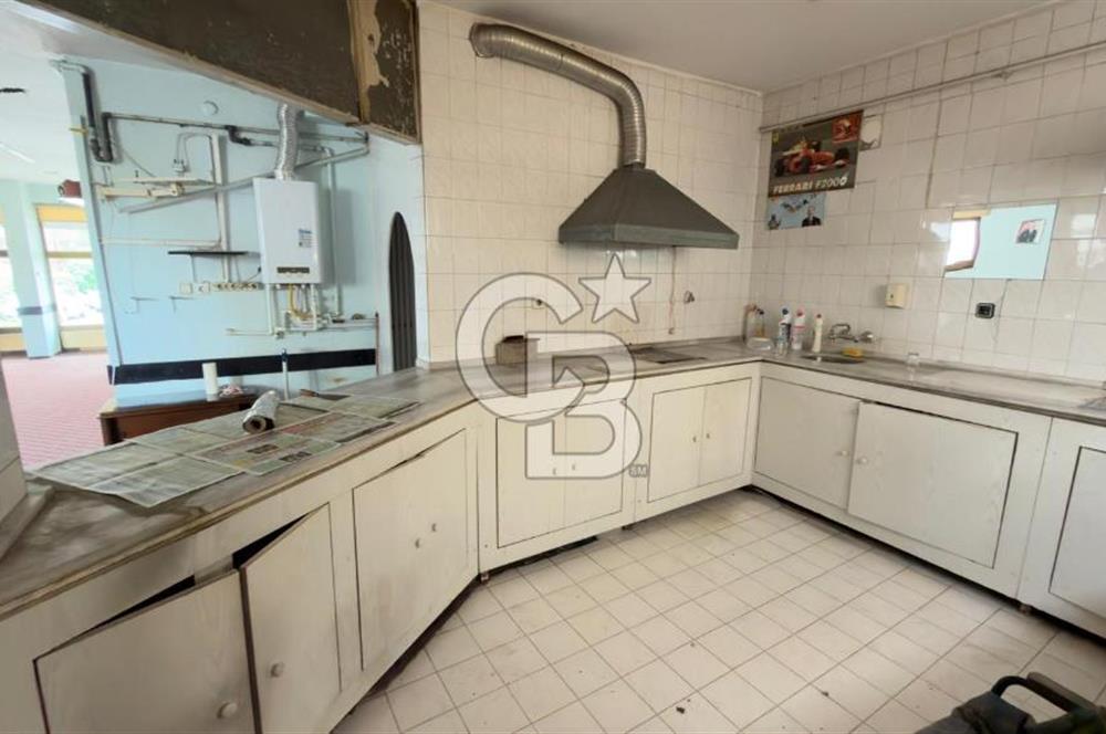 ANITTEPE GENÇLİK CADDESİNDE SATILIK MERKEZİ KONUMLU DÜKKAN