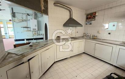 ANITTEPE GENÇLİK CADDESİNDE SATILIK MERKEZİ KONUMLU DÜKKAN