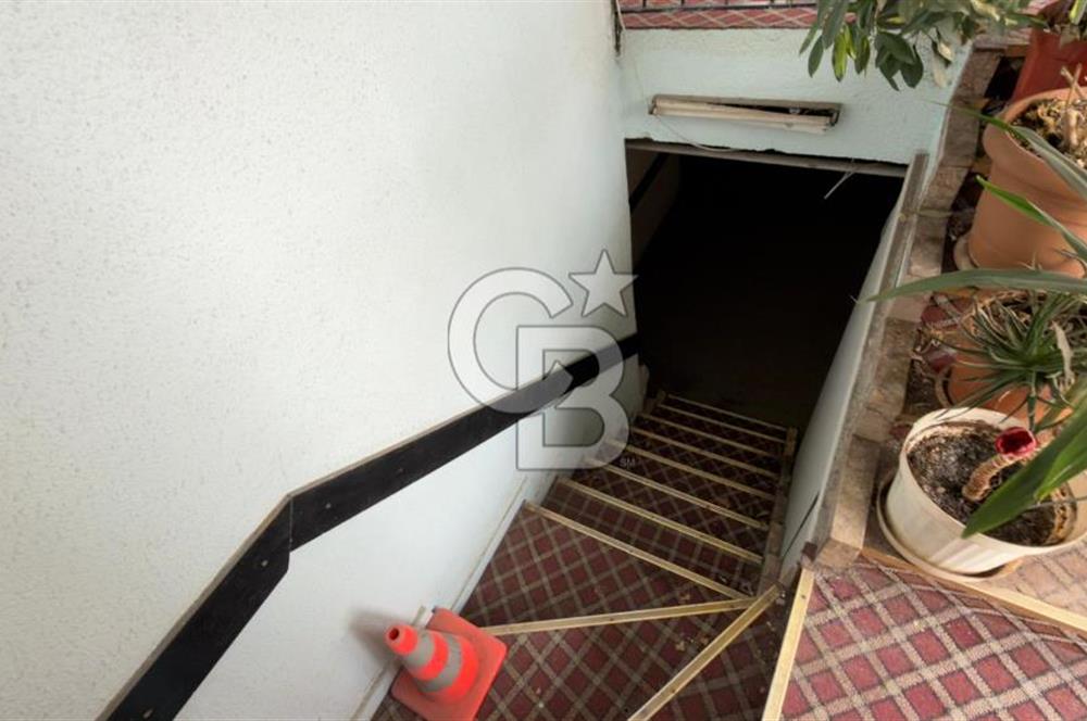 ANITTEPE GENÇLİK CADDESİNDE SATILIK MERKEZİ KONUMLU DÜKKAN