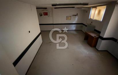 ANITTEPE GENÇLİK CADDESİNDE SATILIK MERKEZİ KONUMLU DÜKKAN