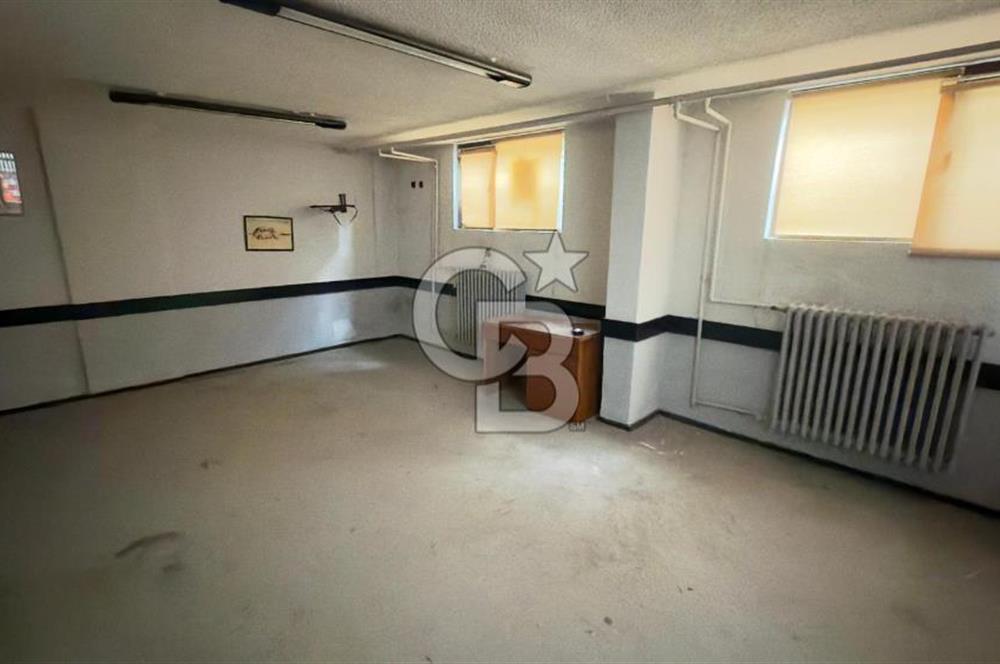 ANITTEPE GENÇLİK CADDESİNDE SATILIK MERKEZİ KONUMLU DÜKKAN