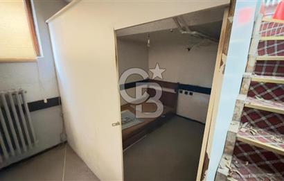 ANITTEPE GENÇLİK CADDESİNDE SATILIK MERKEZİ KONUMLU DÜKKAN