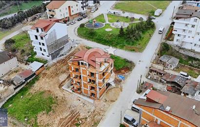Derince'de Merkezi Konumda Satılık 2+1 110 M² Çatı Dubleks