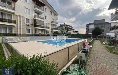 Başiskele havuzlu Satılık sitede 2+1