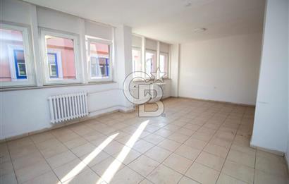 CB EAGLE'DAN ÇARŞIDA 150 m² KİRALIK OFİS KATI