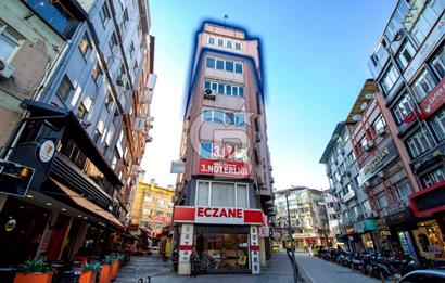 CB EAGLE'DAN ÇARŞIDA 150 m² KİRALIK OFİS KATI