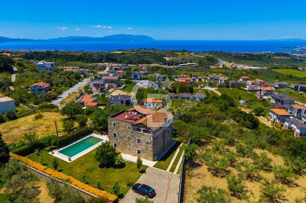 Kuşadası Yaylaköy’de Full Deniz Manzaralı, Zeytinlik İçerisinde Satılık Özel Malikane