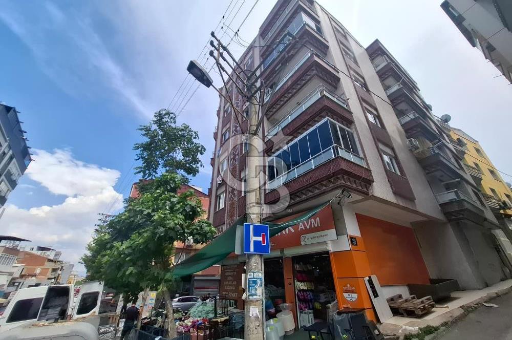 Bozyaka Mahallesi Eski İzmir Caddesi Üzerinde Satılık 3+1 Daire