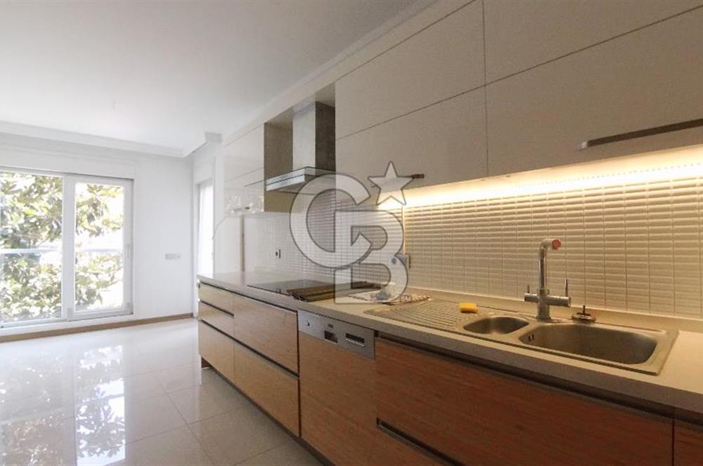 Mavişehir Modern 3 Sitesi Havuz & Peyzaj Kiralık 3+1 164 m² Daire