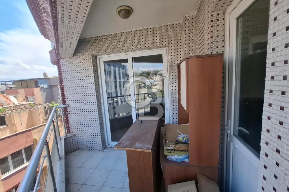 Bozyaka Mahallesi Eski İzmir Caddesi Üzerinde Satılık 3+1 Daire