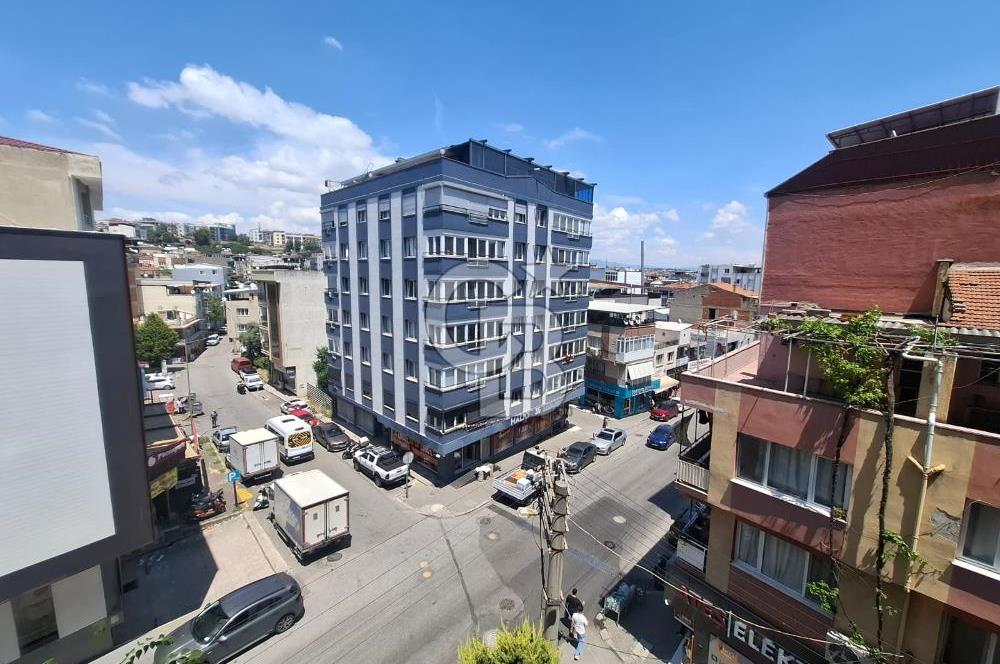 Bozyaka Mahallesi Eski İzmir Caddesi Üzerinde Satılık 3+1 Daire
