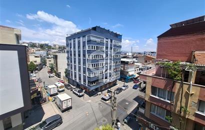Bozyaka Mahallesi Eski İzmir Caddesi Üzerinde Satılık 3+1 Daire