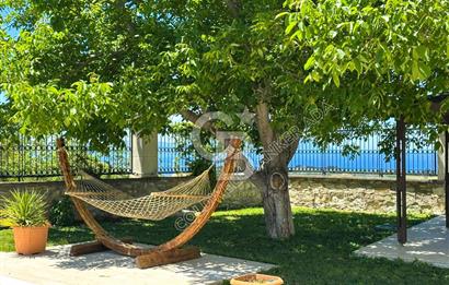 Kuşadası Yaylaköy’de Full Deniz Manzaralı, Zeytinlik İçerisinde Satılık Özel Malikane